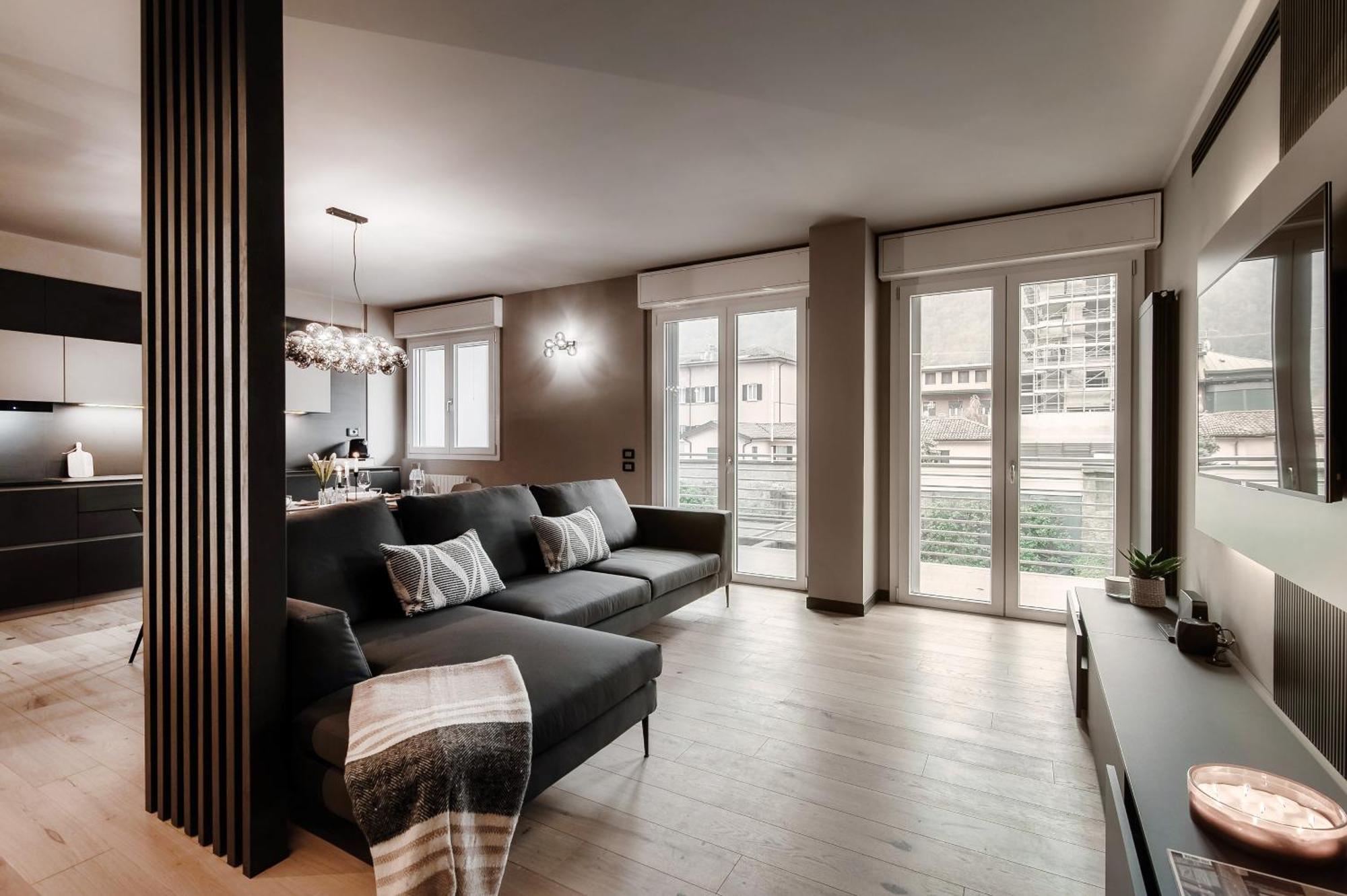Apartament Scarlett - By Myhomeincomo Como